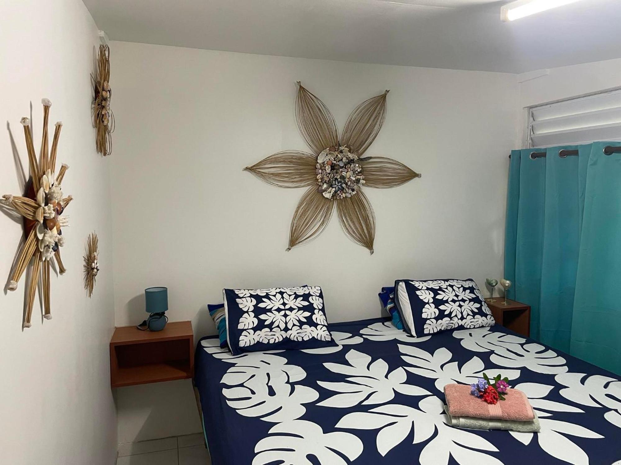 Fare Mihimana Hotel Vai'are Ngoại thất bức ảnh