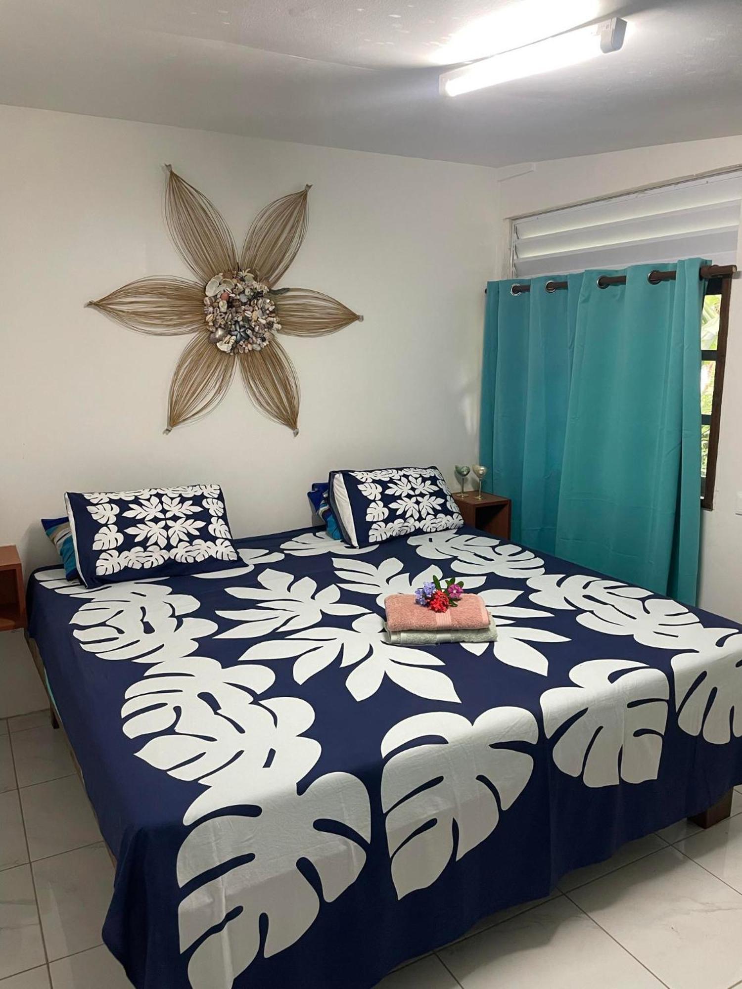 Fare Mihimana Hotel Vai'are Ngoại thất bức ảnh
