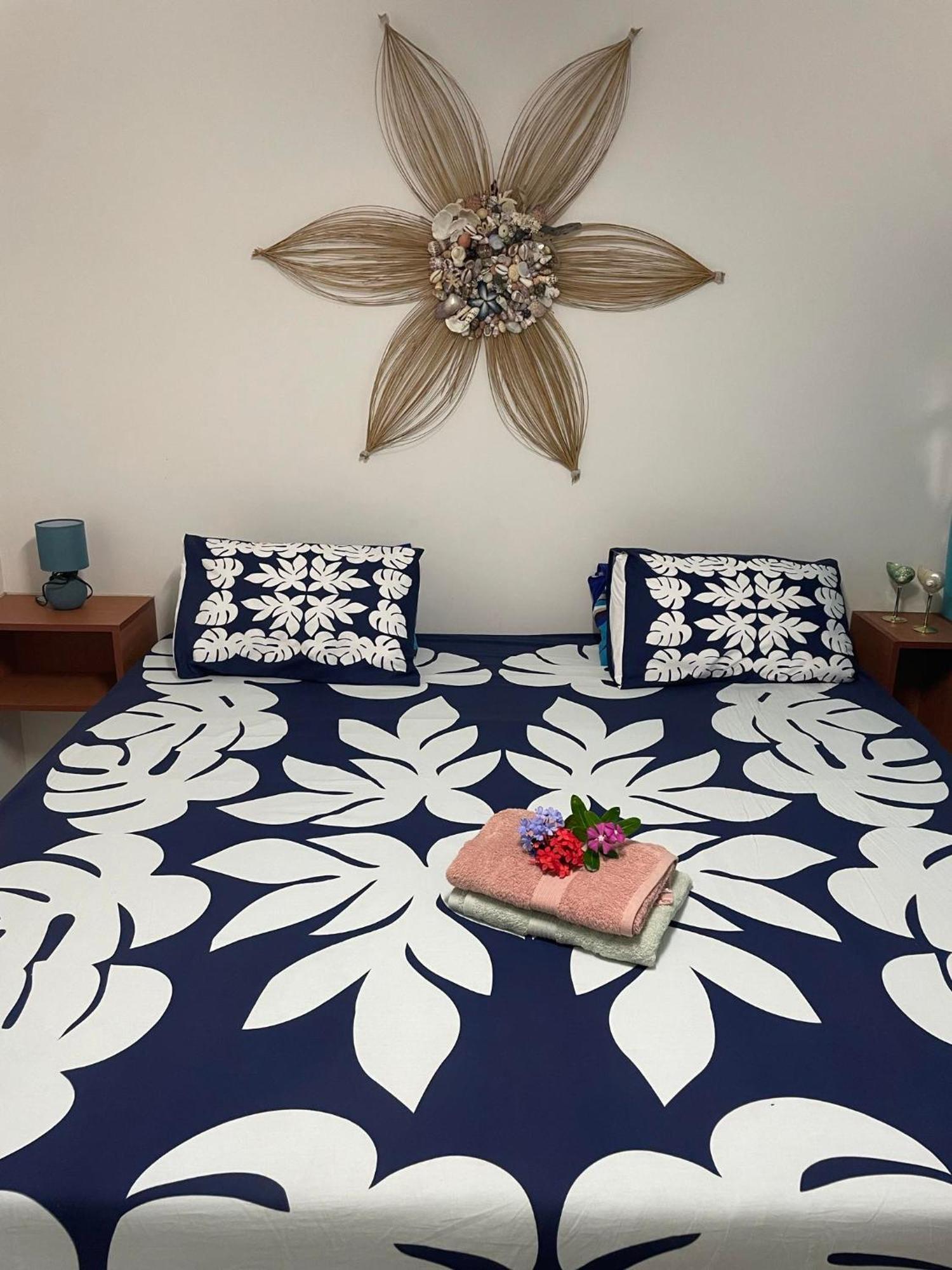 Fare Mihimana Hotel Vai'are Ngoại thất bức ảnh
